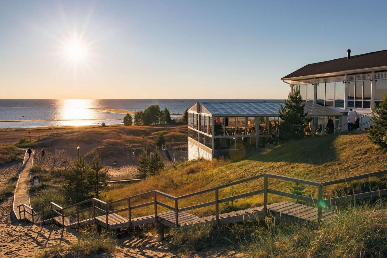 Hotel Lokkilinna Kalajoki Exterior photo